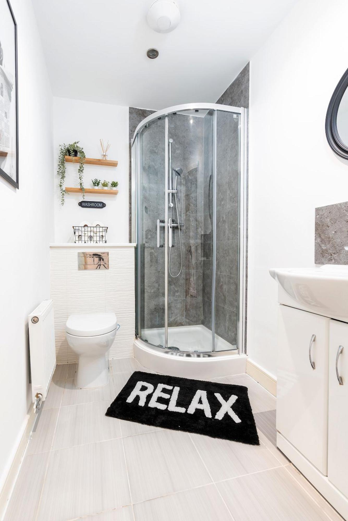 6 Guests - 3 Bedrooms - Free Wi-Fi - Manchester Exteriér fotografie