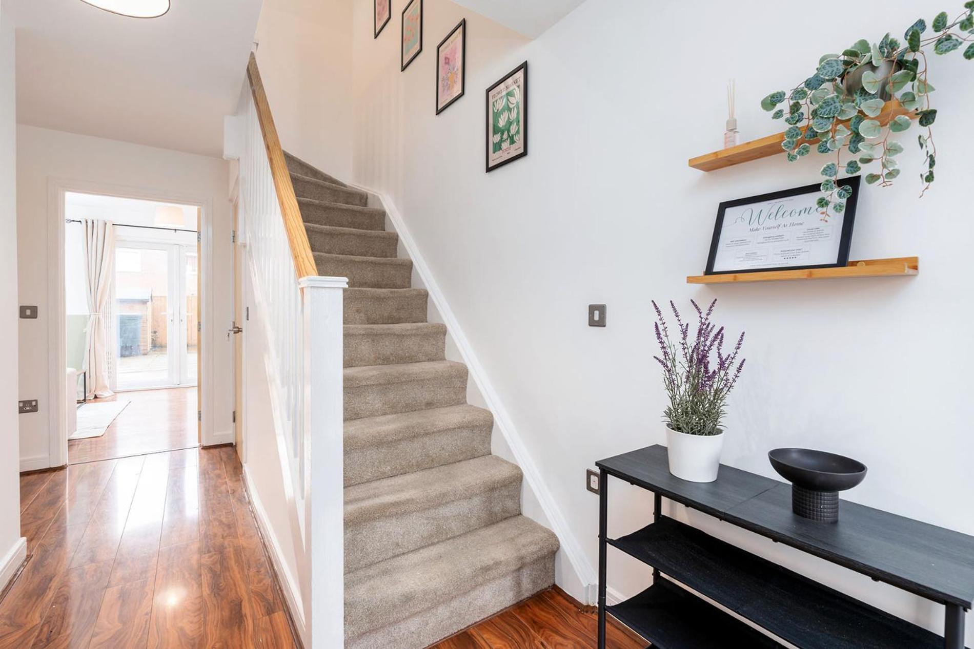 6 Guests - 3 Bedrooms - Free Wi-Fi - Manchester Exteriér fotografie