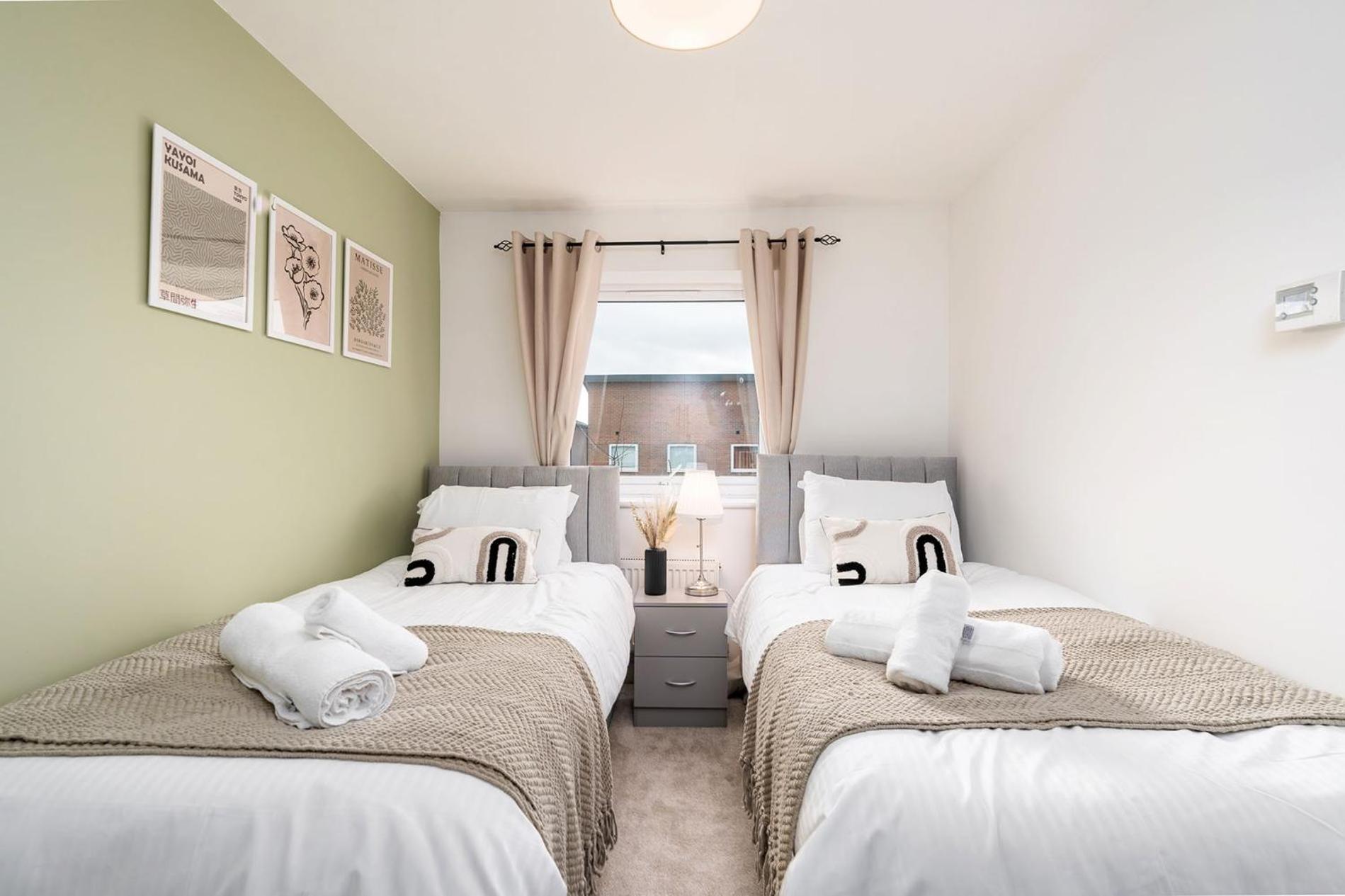 6 Guests - 3 Bedrooms - Free Wi-Fi - Manchester Exteriér fotografie